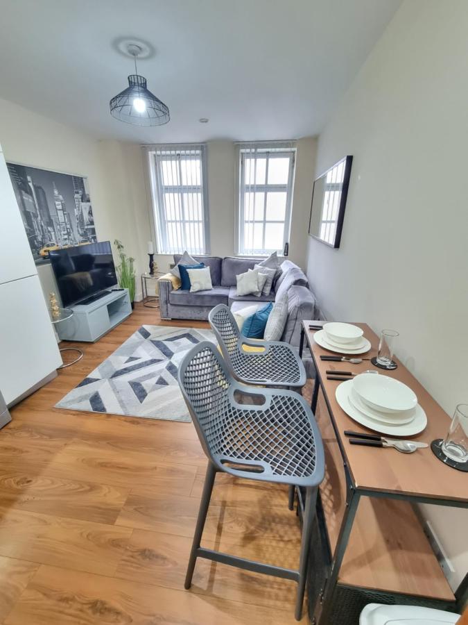 2 Bedroom - City Centre Location - Perfect For Family'S Bradford  Eksteriør bilde